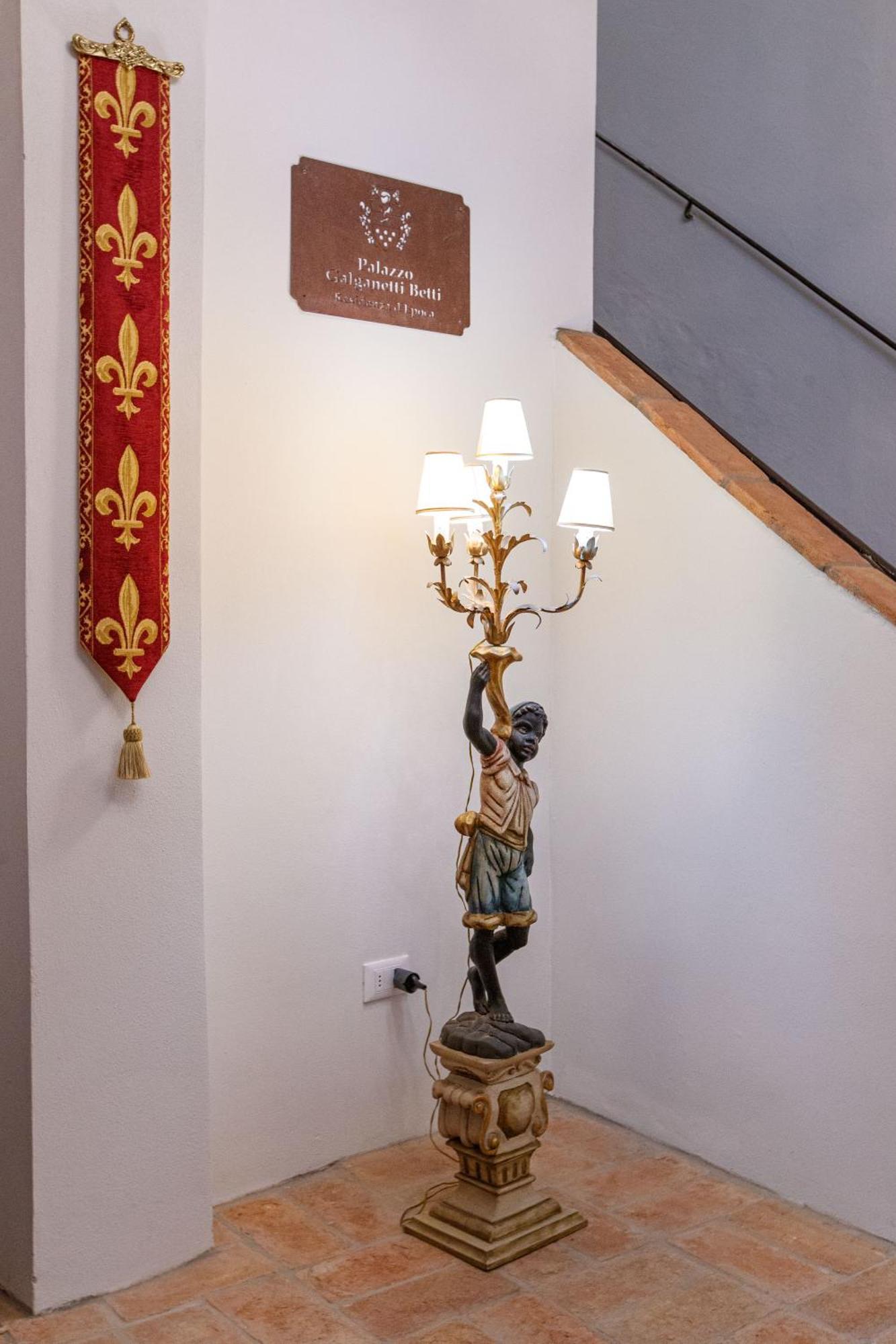 Palazzo Galganetti Betti Villa Colle Val D'Elsa Luaran gambar
